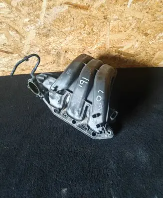 Seat Ibiza IV (6J,6P) Intake manifold 04C133201L