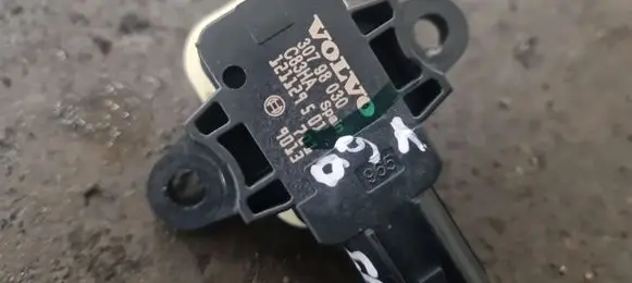 Volvo V60 Airbag deployment crash/impact sensor 30798030