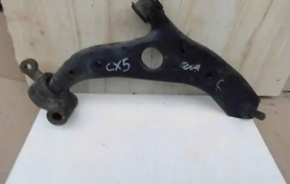 Mazda CX-5 Front lower control arm/wishbone 65566556