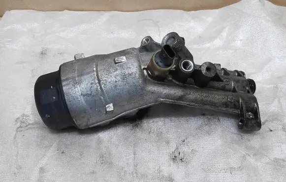 Jaguar XE Oil filter mounting bracket G4D36714C77A