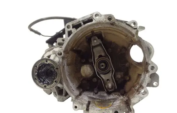 Volkswagen Scirocco Manual 5 speed gearbox KWB 1K0199117AQ 02S301211R