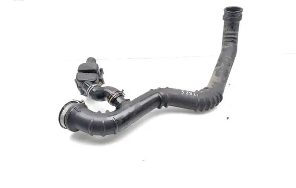 Ford Focus Intercooler hose/pipe BV61-9P437-AD 1054192S02 1081109S01