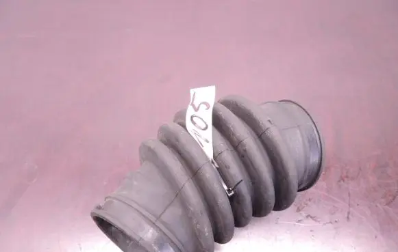 Volvo V50 Air intake hose/pipe M519A673GC D105