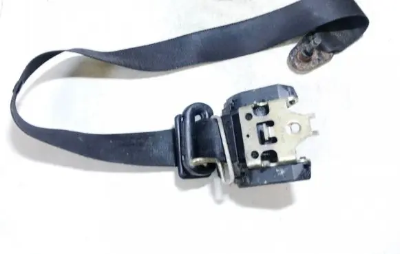 Ford Focus Front seatbelt 98aba61295db 98ab-a61295-db