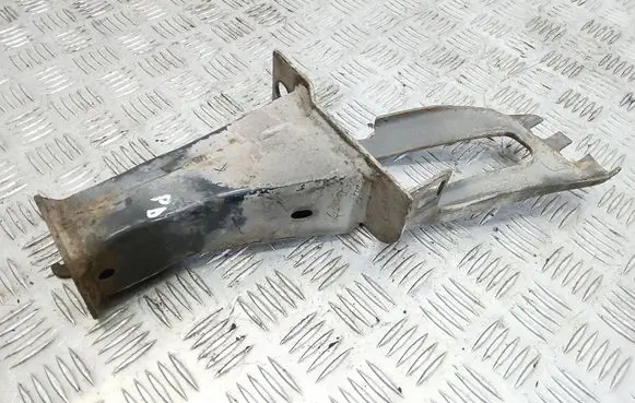Volvo XC60 Front bumper shock/impact absorber 