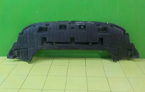 Citroen DS4 Front bumper skid plate/under tray PRZOD 16AB91