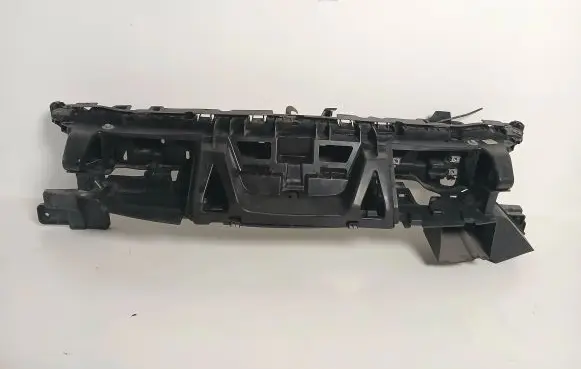 Peugeot 5008 Top upper radiator support slam panel