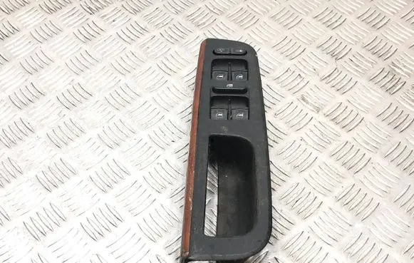 Volkswagen PASSAT B5.5 Electric window control switch 1J0959857D F005S00162 38612