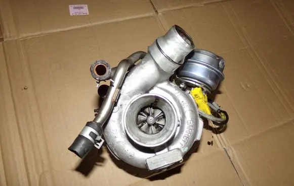 Nissan Qashqai Turbo 8200636766