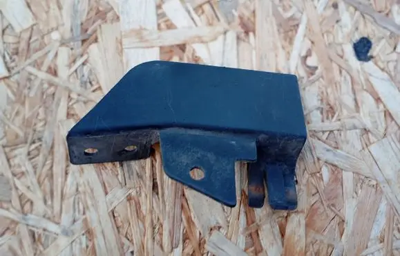 Fiat Freemont Sill supporting ledge 