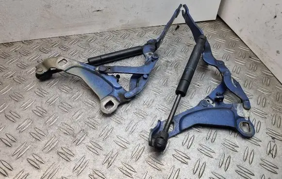 Mini One - Cooper Coupe R56 Engine bonnet/hood hinges 2751203 2751204