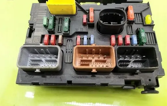 Citroen C3 BSM Control unit 9659741780
