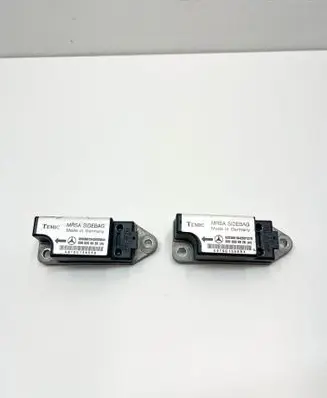 Mercedes-Benz SL R129 Airbag deployment crash/impact sensor A0008209926 0008209926