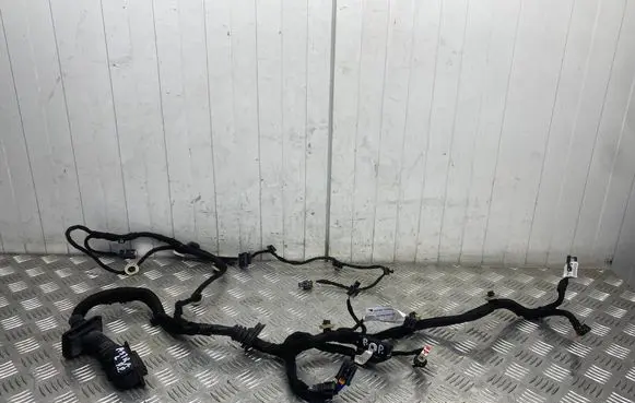 Opel Astra L Front door wiring loom/harness boot 9847083980