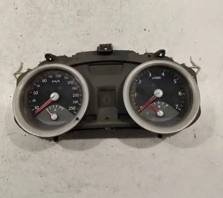 Renault Megane II Speedometer (instrument cluster) 8200306538