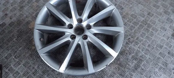 R18 alloy rim