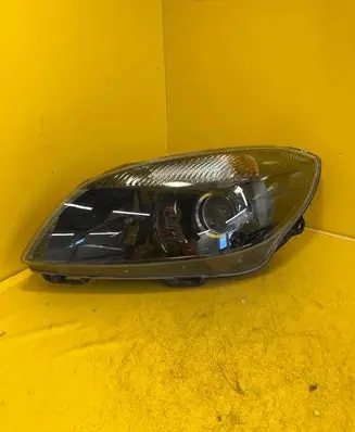 Skoda Fabia Mk2 (5J) Headlight/headlamp 5J0