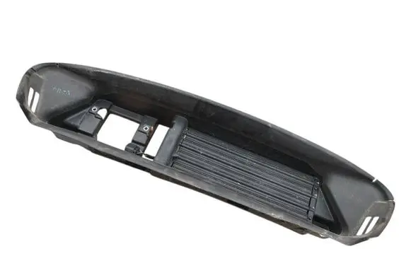 Volvo V40 Radiator trim 31383575