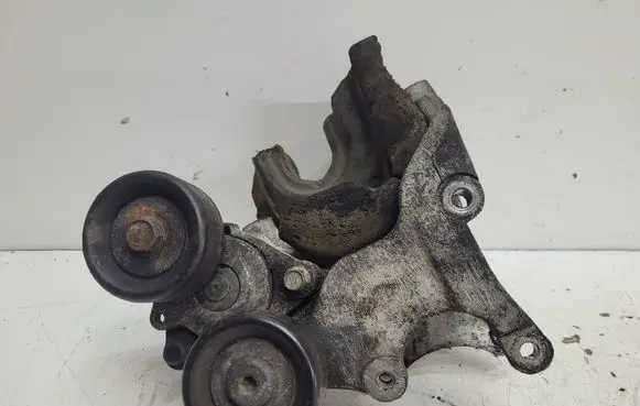 Generator/alternator bracket