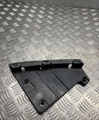 Maserati Ghibli Headlight/headlamp mounting bracket 47865757