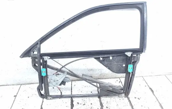 Audi A3 S3 8L Front door coupe window/glass frame 8L3837753A 114181102 420511452