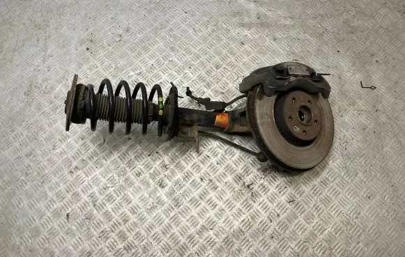 Volvo V70 Front wheel hub spindle knuckle