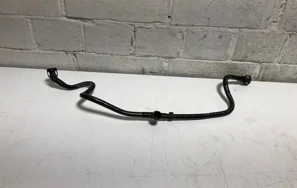 BMW 6 F06 Gran coupe Turbo air intake inlet pipe/hose 7636138