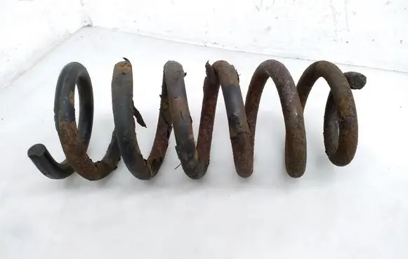 Volkswagen Amarok Front coil spring 