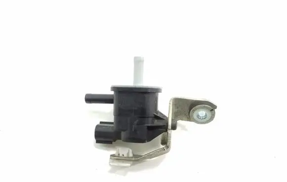 Toyota Auris E180 Valve 90910TC001