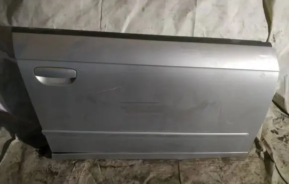 Audi A4 S4 B7 8E 8H Front door PILKOS