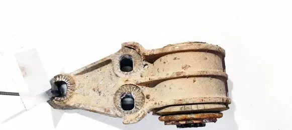 Volkswagen PASSAT B5 Rear axle beam mounts housing 