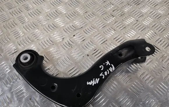 Toyota Prius (XW50) Rear control arm 8710B