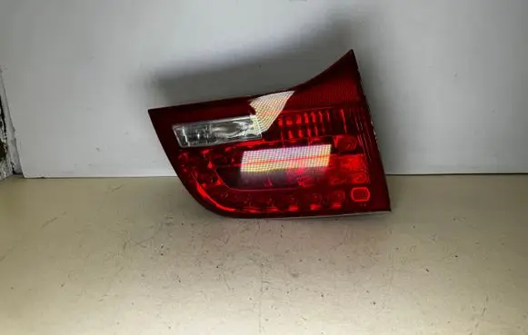 Audi A6 S6 C6 4F Tailgate rear/tail lights 4F9945093C 89037753