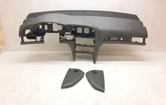 Audi A6 S6 C6 4F Dashboard 4F0857067