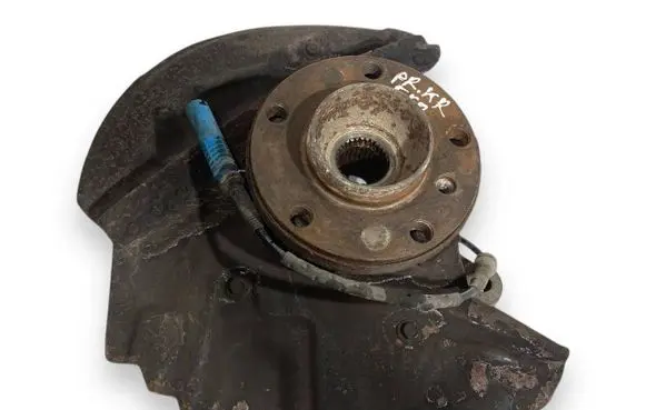 BMW X5 E53 Front wheel hub spindle knuckle 6761575