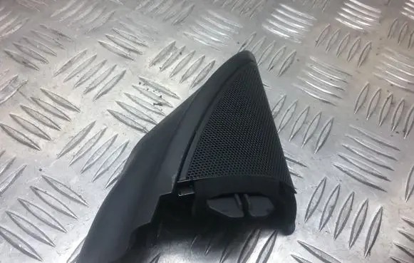 Audi A4 S4 B7 8E 8H Front door high frequency speaker 8H0035399B 7606500220