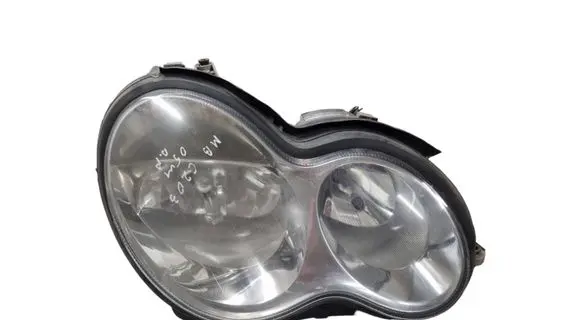 Mercedes-Benz C W203 Headlight/headlamp A2038203261