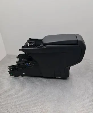 Citroen DS5 Center console 9686964777 81300211
