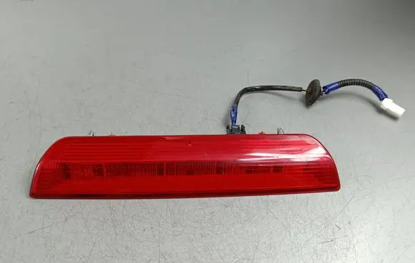 Mitsubishi Outlander IV Third/center stoplight 265903JA0A L90007726 01092021