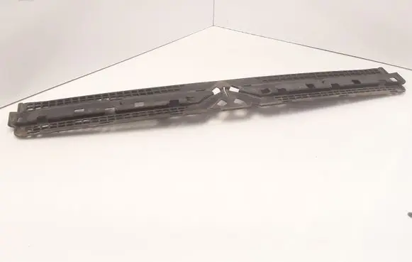 Citroen Berlingo Front grill 9644758177