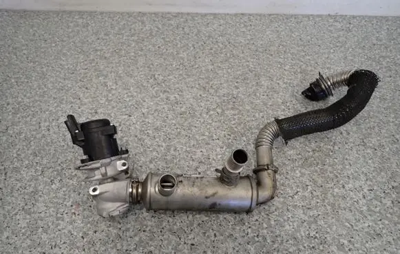 Mazda 3 I EGR thermostat 9646762280