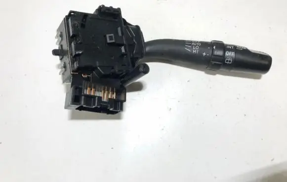 Toyota Avensis T250 Wiper control stalk