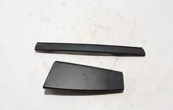Chrysler Pacifica Other trunk/boot trim element 68259789AE