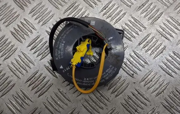 Opel Zafira A Airbag slip ring squib (SRS ring) 24436920