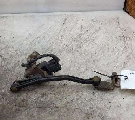Volvo V60 Headlight/headlamp level sensor 8G9N3C492AA