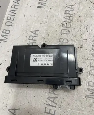 Tesla Model S Hand brake control module 100761800E
