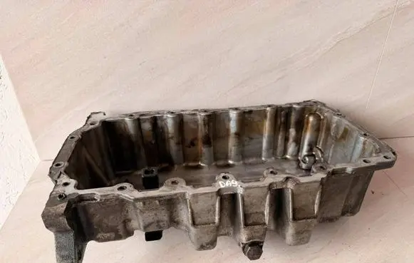Seat Alhambra (Mk2) Oil sump 03G103603 03C907660G