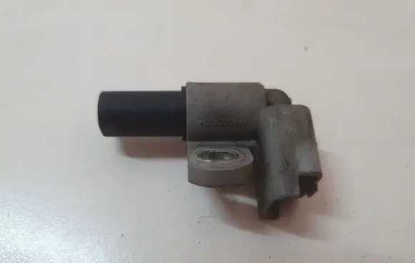 Volvo C30 Crankshaft position sensor 9665443480