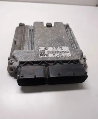 Skoda Octavia Mk2 (1Z) Engine control unit/module 1Z0907115 1039S12093 0261S02114