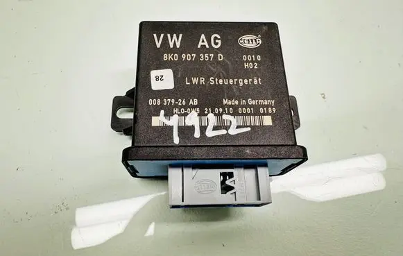 Audi Q5 SQ5 Light module LCM 8k0907357d 04984060M8